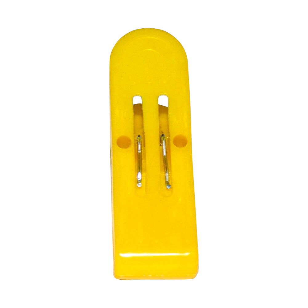 Plastic double pin clips for cloth drying with secure grip. Plastic double pin clips for cloth drying with secure grip.